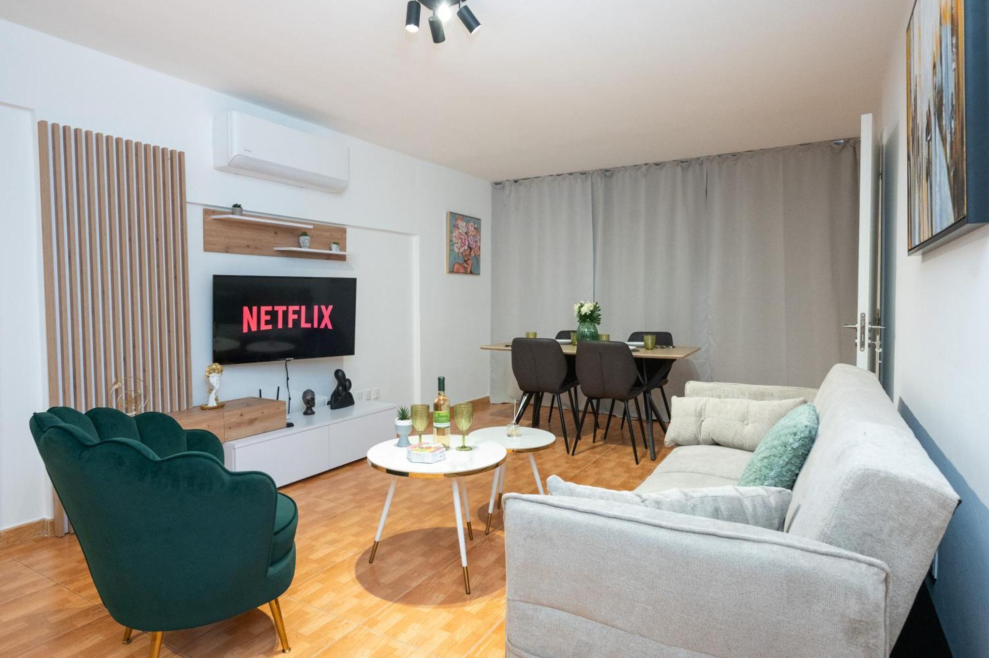 Napa Centrale Suites 圣纳帕 外观 照片