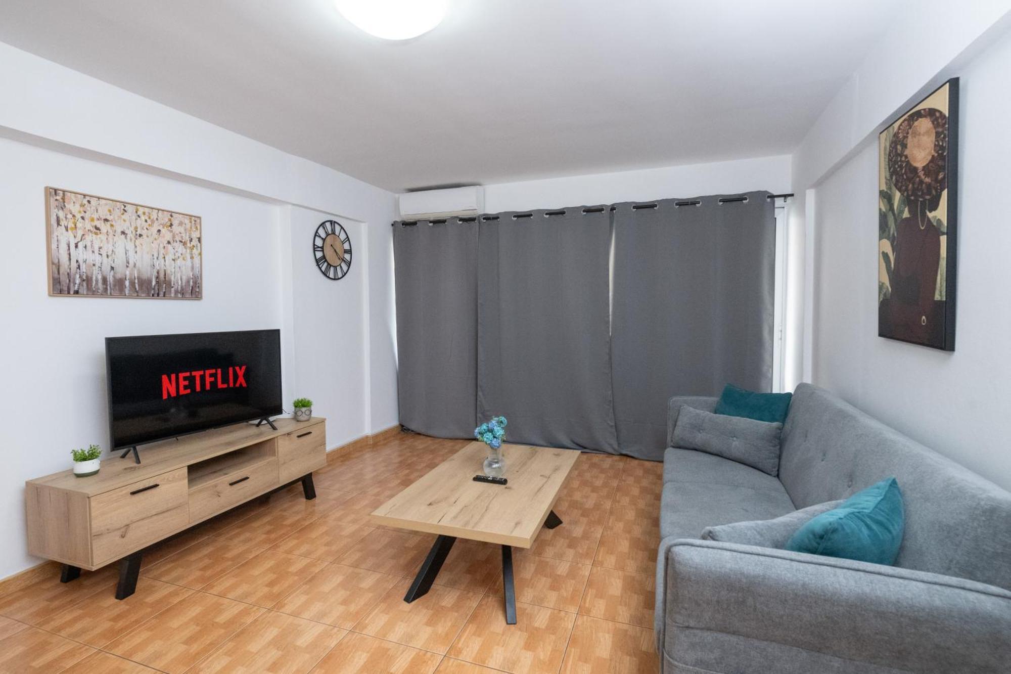 Napa Centrale Suites 圣纳帕 外观 照片