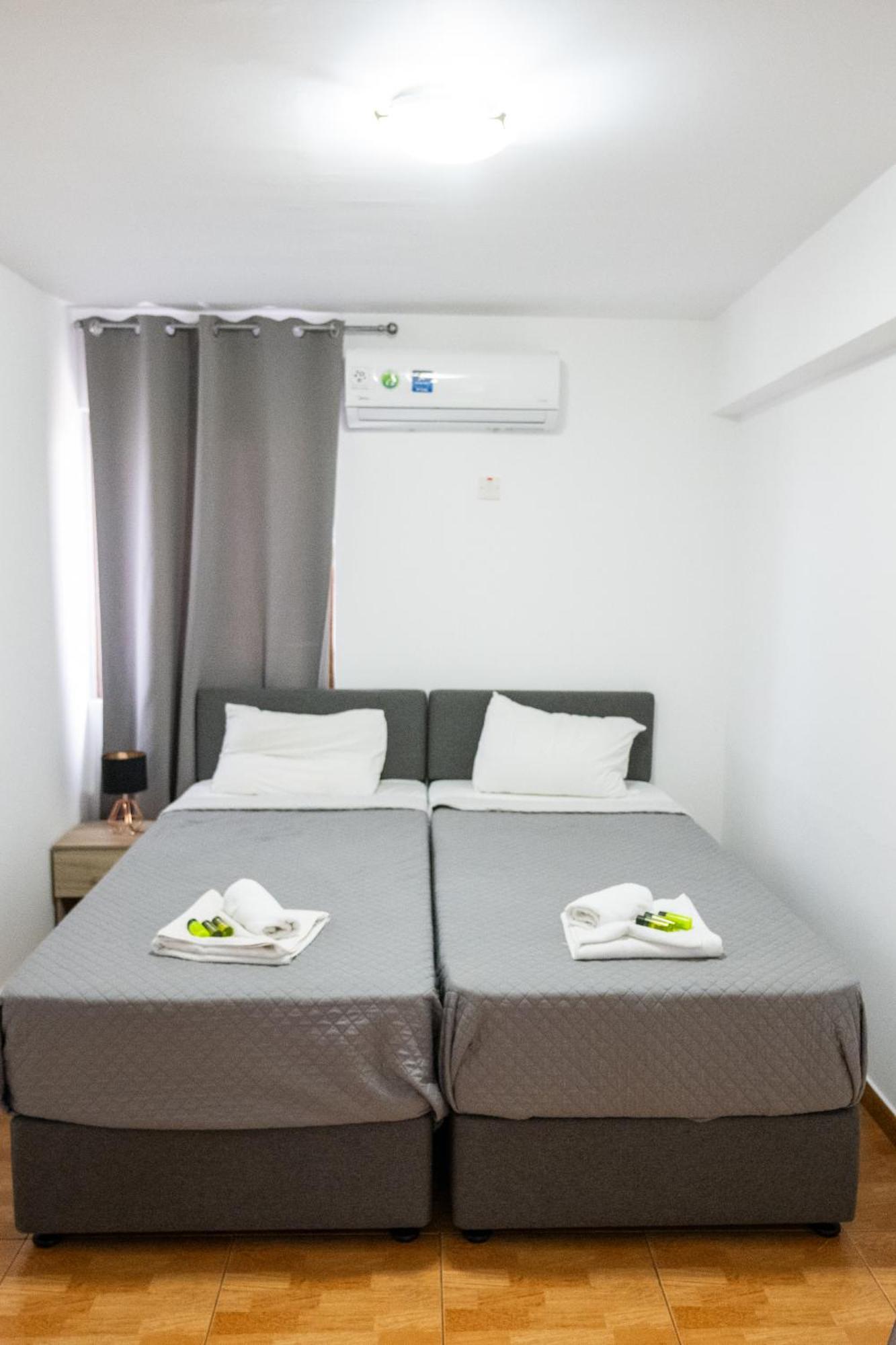 Napa Centrale Suites 圣纳帕 外观 照片