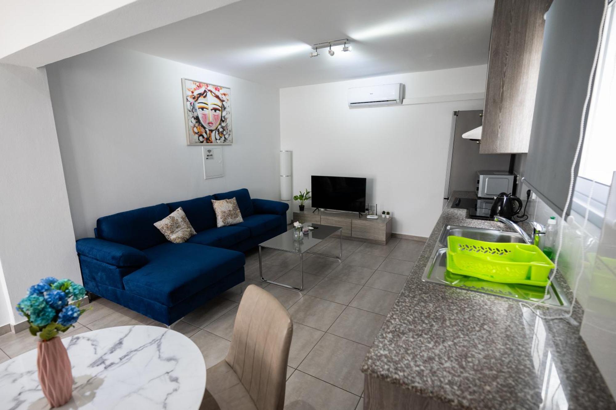Napa Centrale Suites 圣纳帕 外观 照片
