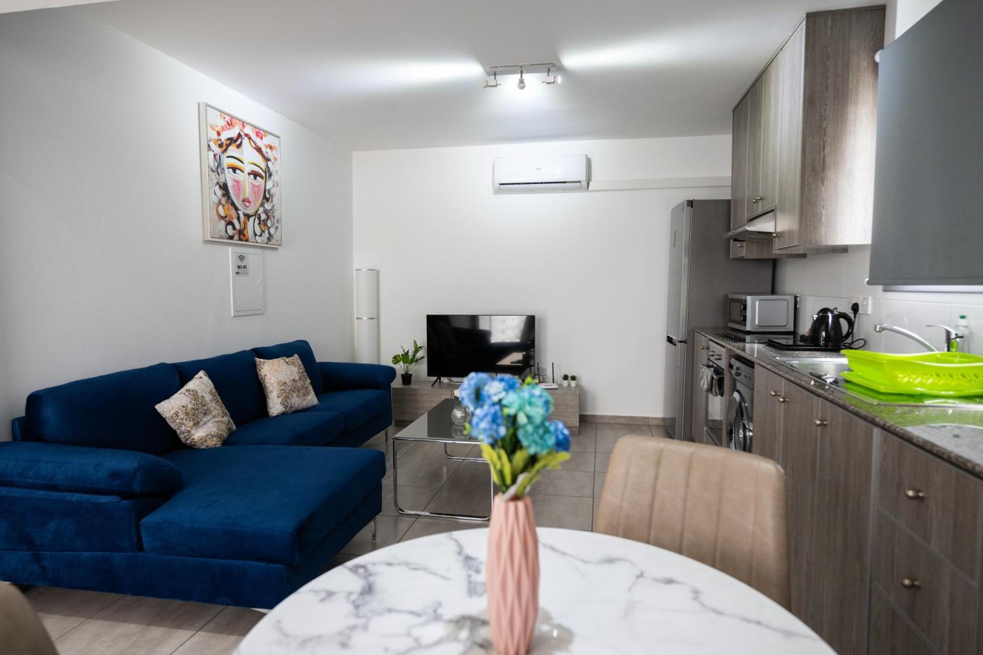 Napa Centrale Suites 圣纳帕 外观 照片