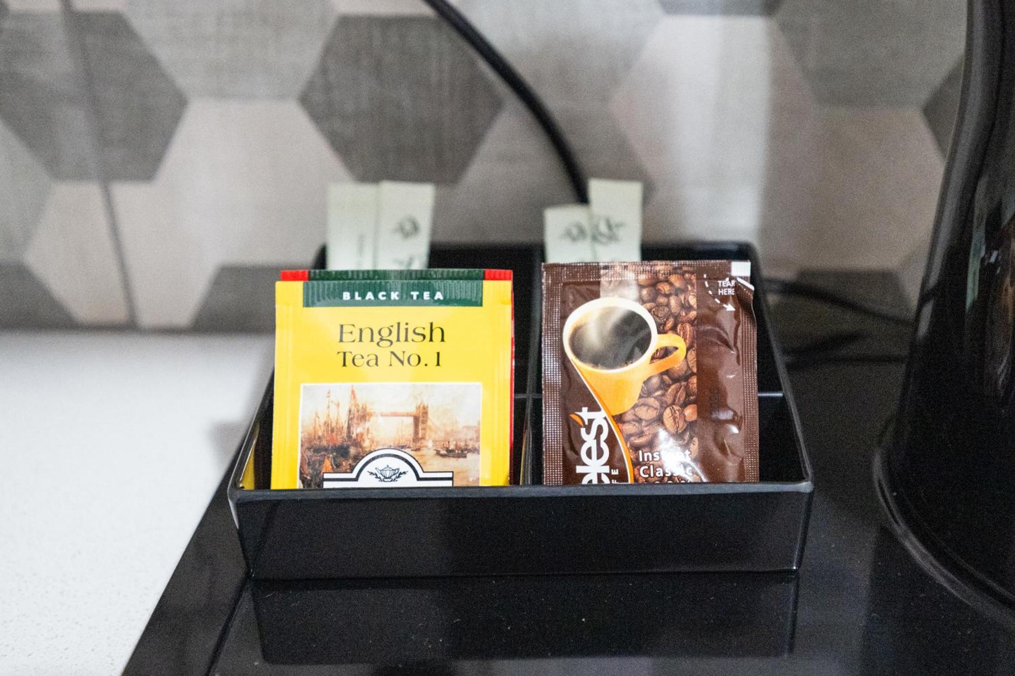 Napa Centrale Suites 圣纳帕 外观 照片