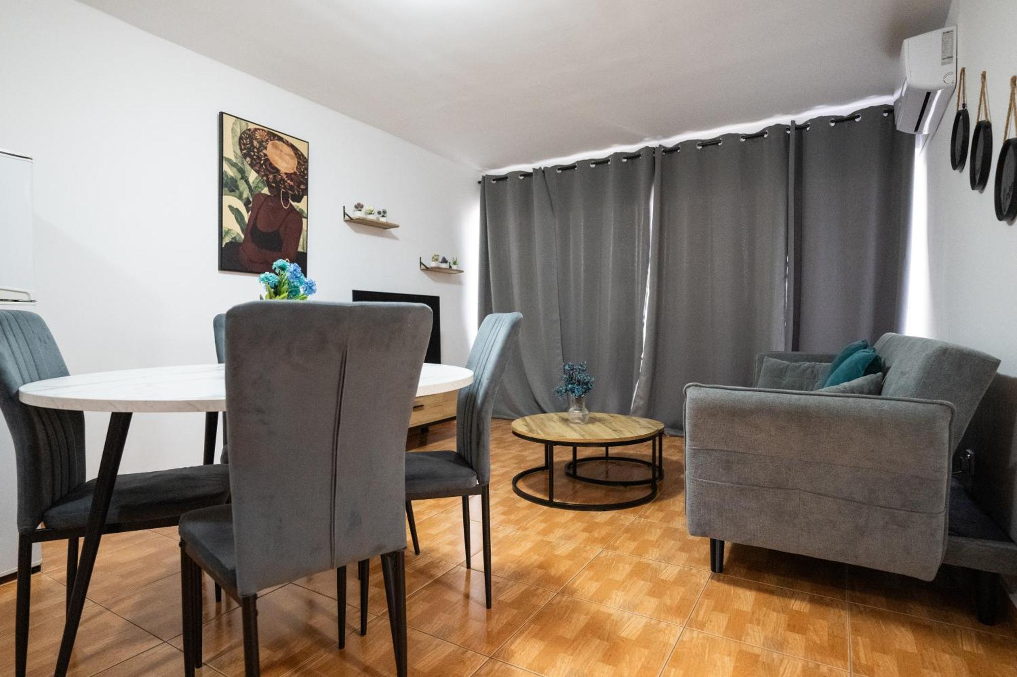 Napa Centrale Suites 圣纳帕 外观 照片